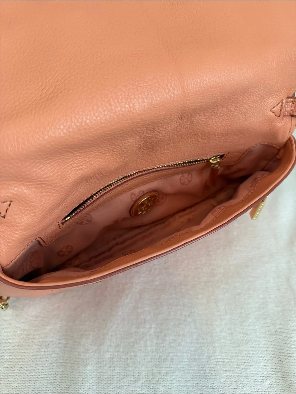 Tory Burch authentic tory